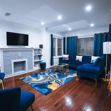 The Blue Golden Luxury Modern 3- Bedroom Apartment In Chicago Exterior foto